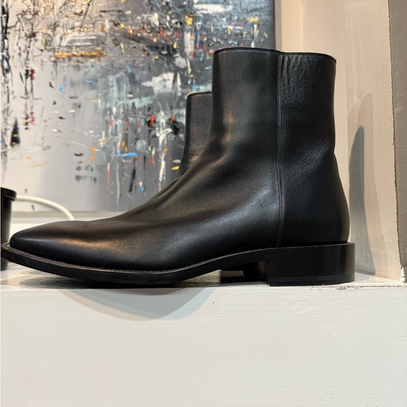 Men’s Balenciaga Boots - Picture 4 of 9